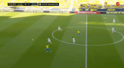 英超战报：埃基蒂克双响，田中碧绝平，利兹联3-3利物浦