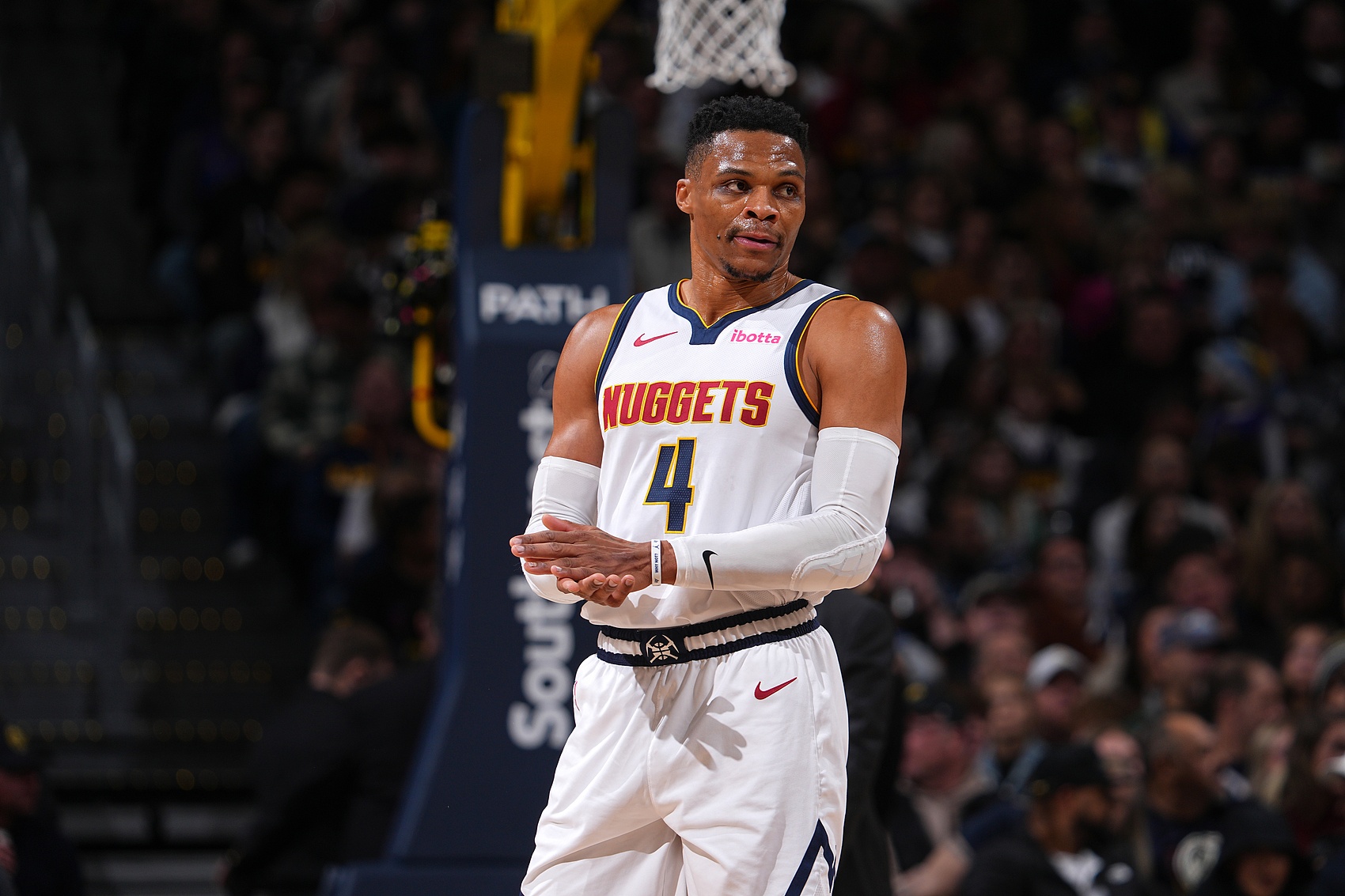 孔蒂：下半场我们本可以表现得更好；对比赛过程感到满意（孔蒂：对比赛进程满意，下半场还有提升空间）