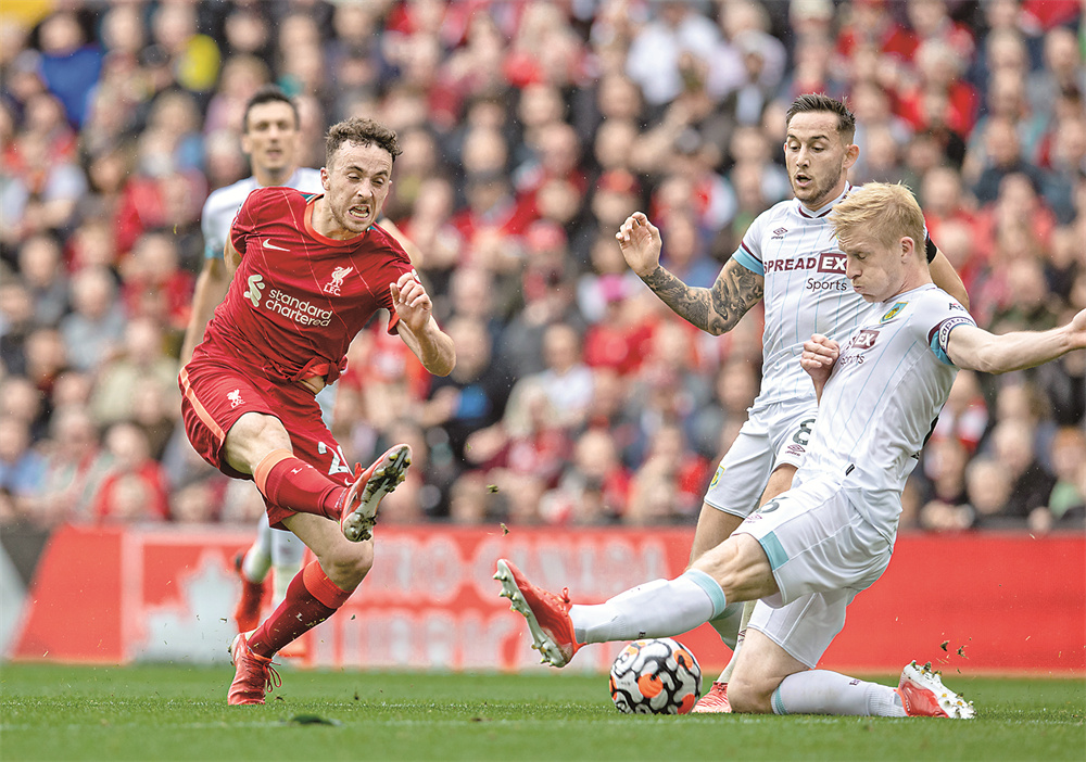 马德兴：邵佳一教练组土洋结合更受青睐，他的海外人脉有帮助（马德兴：邵佳一教练组中外融合更获青睐，海外人脉成助力）