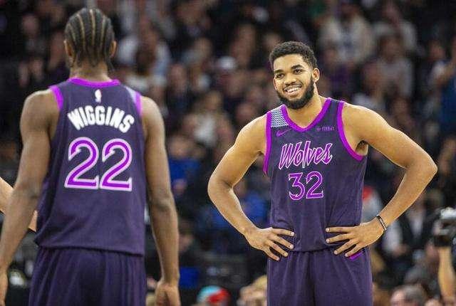 猛龙攻守兼具再显冠军影子（猛龙攻防兼优再露冠军本色）