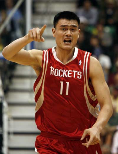 梅西达成400助攻成就，历史第一！（梅西完成第400次助攻，史上第一人！）