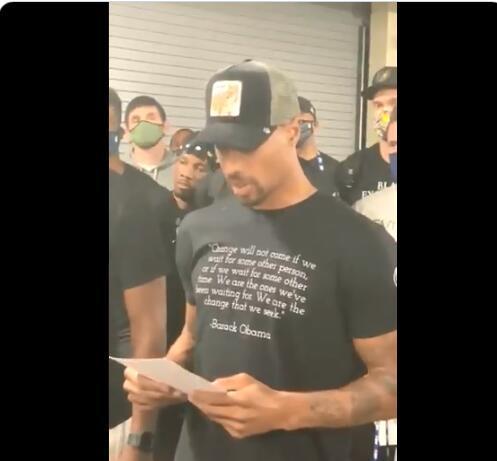 乔-科尔：当年切尔西首回合不敌巴萨后，穆帅痛斥全队没种（乔·科尔回忆：切尔西首回合不敌巴萨后，穆里尼奥怒批全队缺乏斗志）