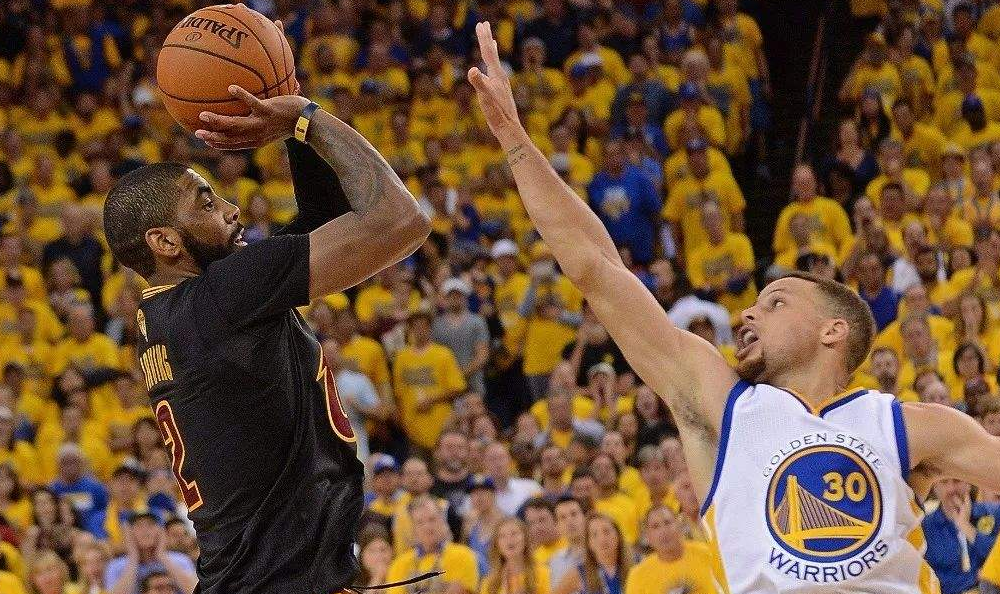 官方：英格兰名哨安东尼-泰勒将执法欧冠第4轮布鲁日vs巴萨（官宣：英格兰名哨安东尼-泰勒将吹罚欧冠第4轮布鲁日对阵巴萨）