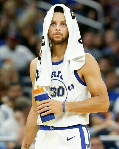 场均净胜11.6分！火箭刷新队史前20场最高净胜分纪录（火箭前20战场均净胜11.6分 创队史最佳净胜分纪录）