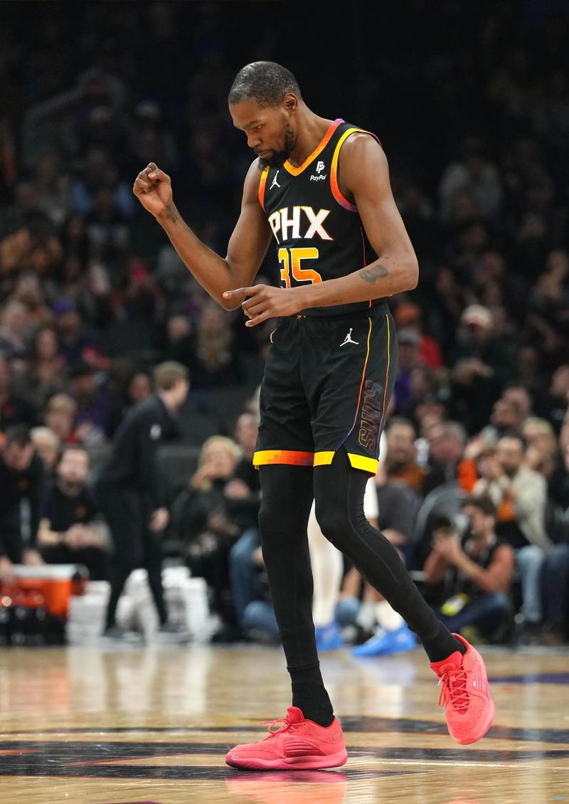 德转列21世纪参与进球榜：梅西1339球居首，C罗1253球第二（德转公布21世纪进球参与榜：梅西以1339球登顶，C罗以1253球列第二）