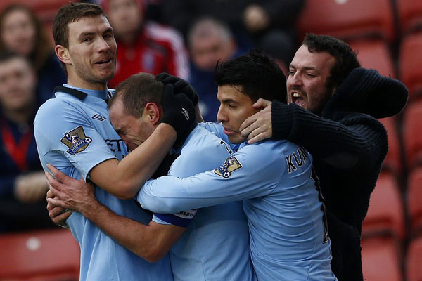 安帅：C罗是我带过职业态度最好的球员之一；米兰的经历非常棒（安切洛蒂：C罗是我执教过职业态度最出色的球员之一；在米兰的时光非常美好）