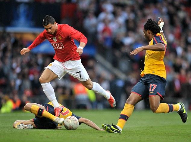 DO：埃弗顿4000万镑报价迪布林被拒，圣徒要价4500万+500万镑（埃弗顿4000万镑求购迪布林遭拒，圣徒索要4500万固定+500万浮动）