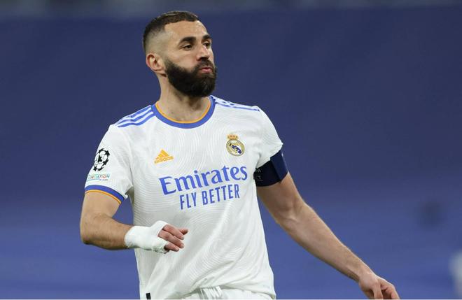 万项谈梅开二度：只能说运气比较好，赶上了这两个进球