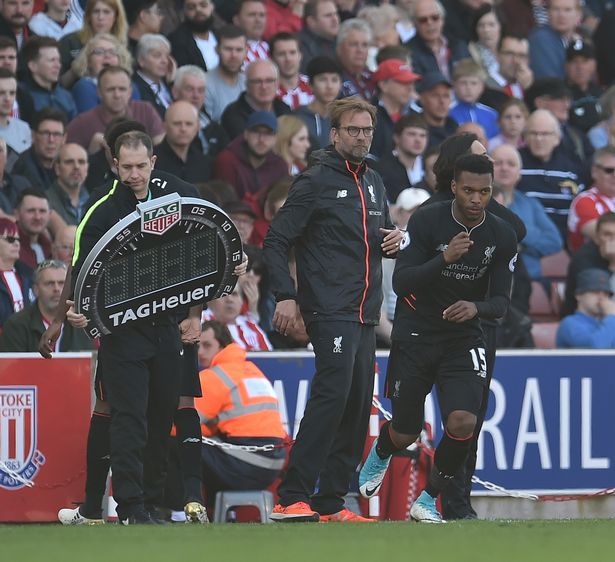 海港0-2不敌武里南联，素巴猜破门，古德建功，李圣龙造险（海港0-2负于武里南联：素巴猜、古德进球，李圣龙制造威胁）